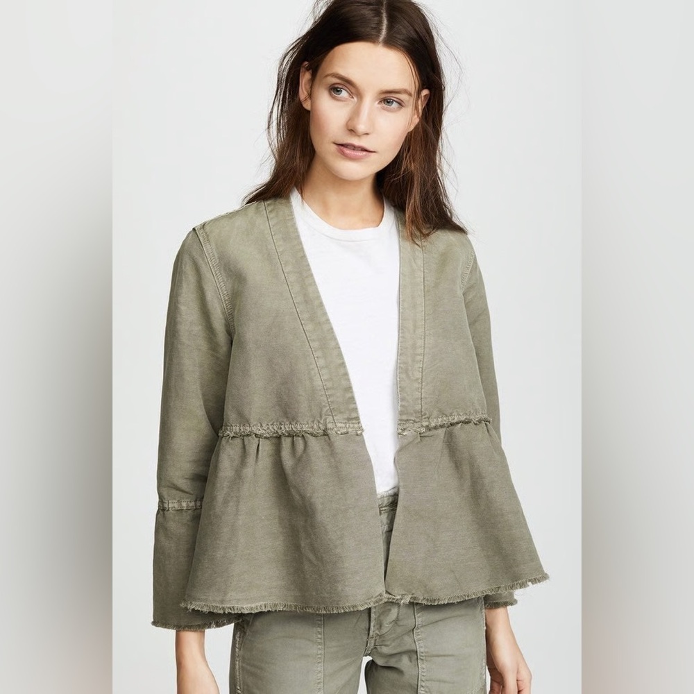 PERFCT AMO Flounce Jacket in a faded green Sz L 💚